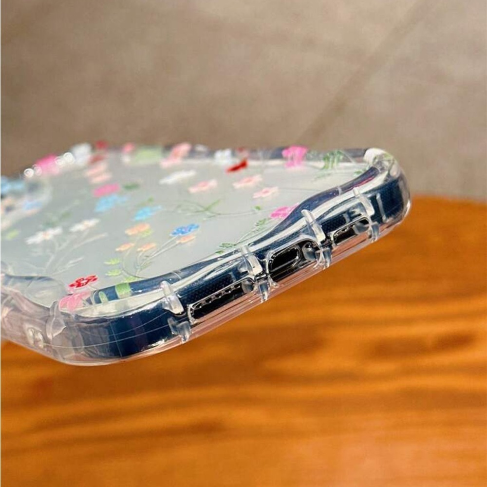 ⚠️Clearance iPhone 15/Pro/Pro Max Clear floral Phone Case - Picture 2 of 5